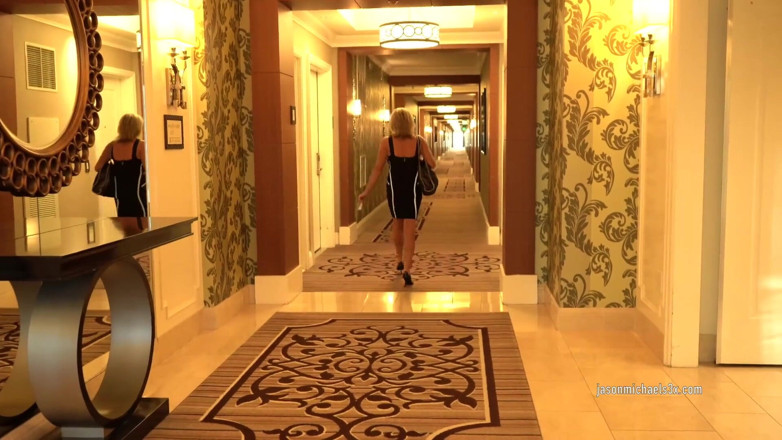 Jason Michaels: Picked up at the hotel bar by milf Payton Hall
