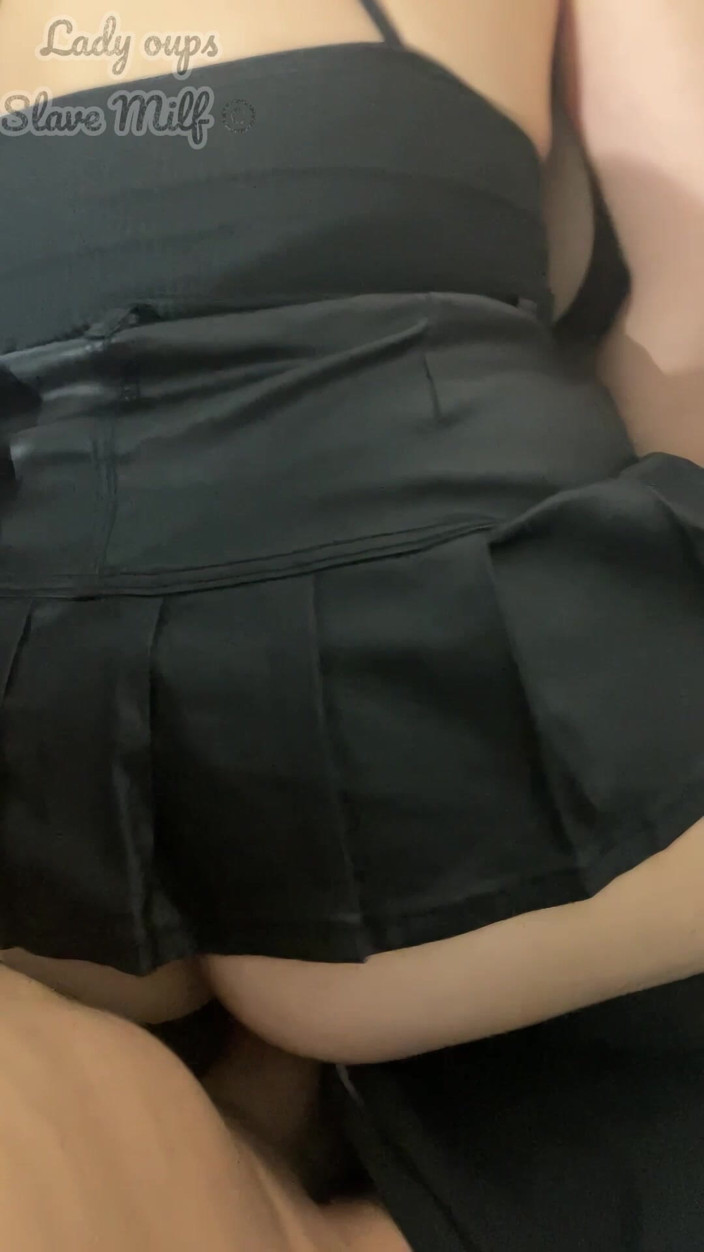 Lady Oups: Înșelat și pedeapsă pentru soția curvă