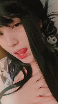 Mi Black Haired Cosplayer Girlfriend Sends Me a Hot Video Caressing Her Soft Breasts