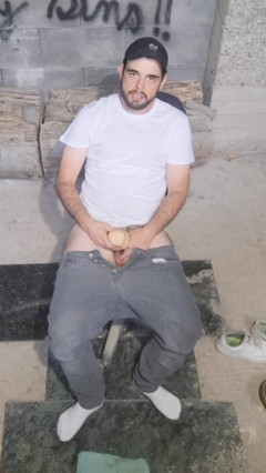 jerkofflover: Noul meu stand într-o clădire abandonată