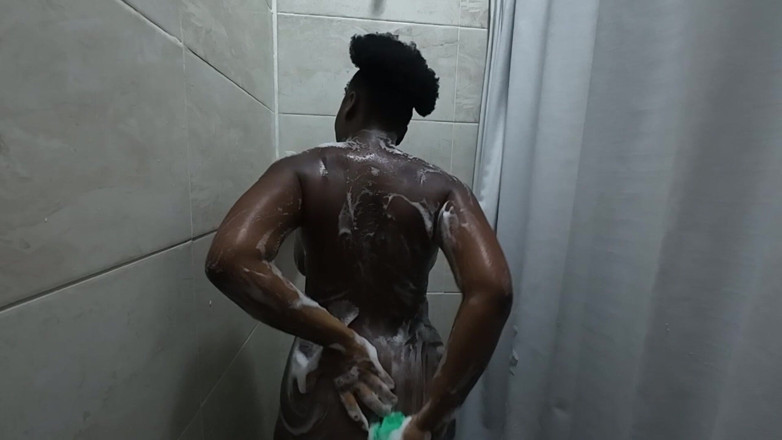 Mastermeat1: Ass Clap Big Tits Nipples Pierced Hot Stepdaughter in Bathroom...