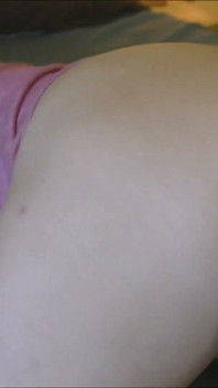Sacudiendo El Culo Y Gran Trasero Extendiendo El Dedo Follando Con Orgasmo Hablando Sucio