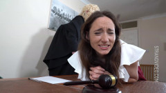 Sarah Stern: Potrestán soudcem