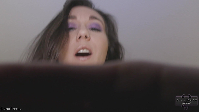 Sinn Sage: Segreto di sorellastra