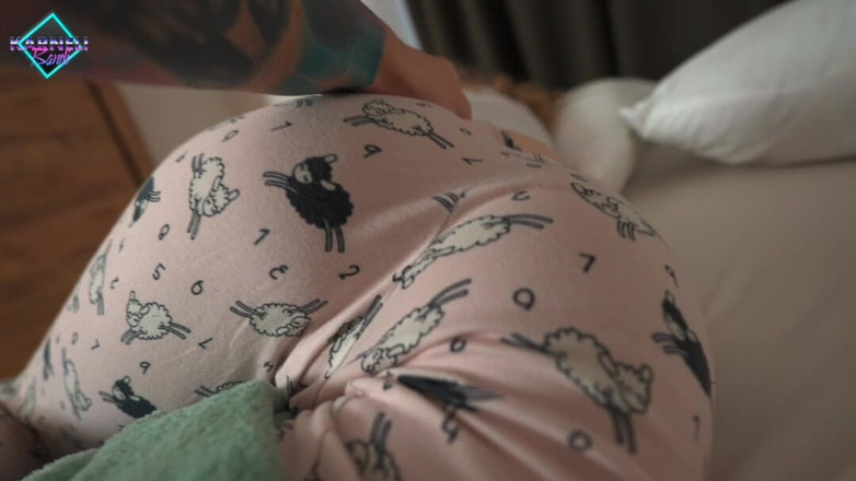 Karneli Bandi: Me encanta cuando mi novio me despertó así