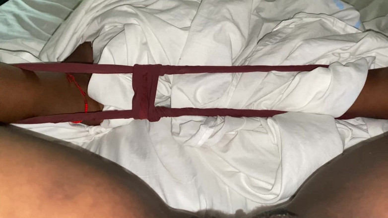 olivercastelistar: Aku merekam tetanggaku lagi ngeliat satu sama lain selesai sarapan