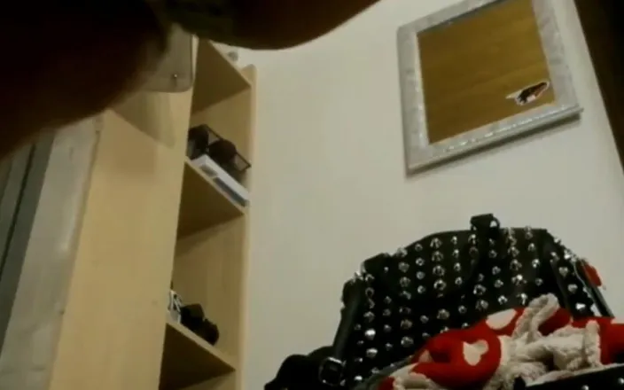 Nicoletta Embassi: Really Wet Panties in the Clothing Store