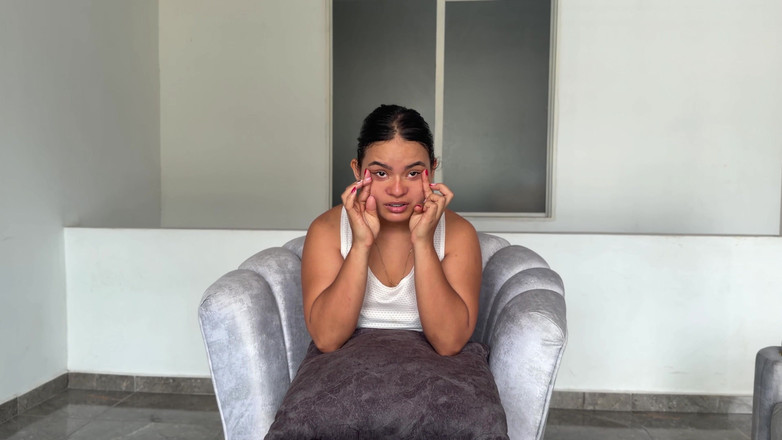 MaRaSexx: Provocarea laptelui pentru sora vitregă Thicc Latina