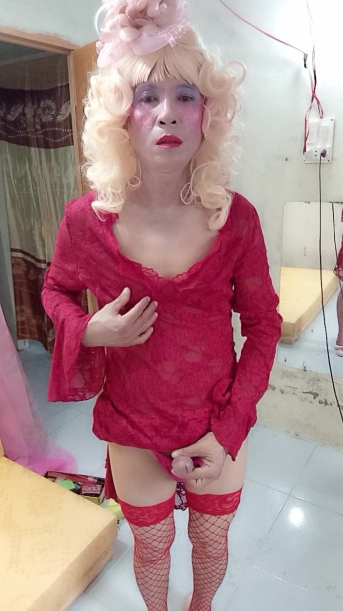 nguyen dang thien tri: Oanh le transgénero vistiendo un selfie polla - vestido DeCano
