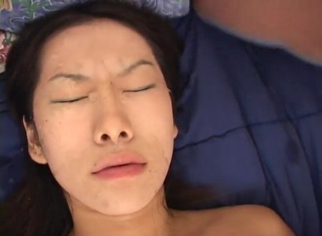 Radical Asian: Si jalang Seksi Asia dapat pancutan mani di muka besar-besaran