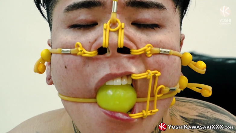 Yoshi Kawasaki XXX: Yoshikawasakixxx - Bound Yoshi Kawasaki Enjoys Extreme Shibari Session
