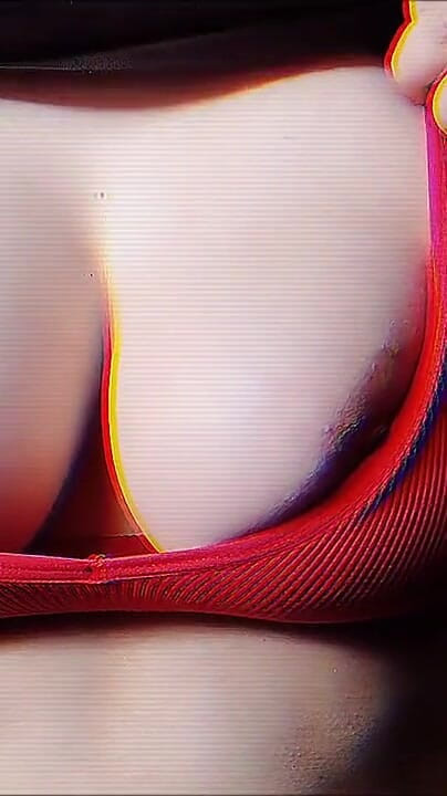 Crop Top Tease (Juno Electra) Crop Top Tease (Juno Electra)