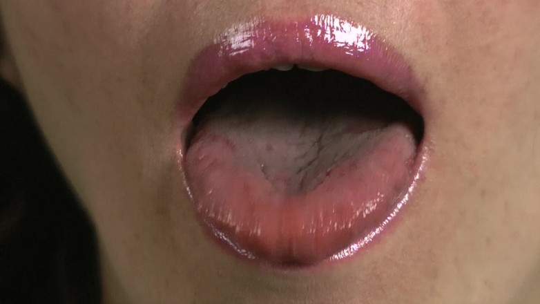 Evangelines Fetish: Lesklá rtěnka