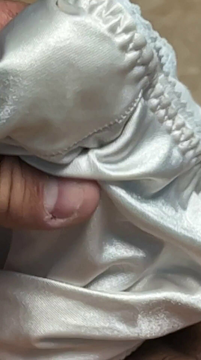 Bigbrook45: Stříkání do kalhotek Matky Inlaws Zpocené Pissy