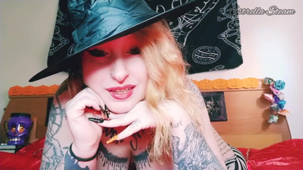 Estrella Steam: Witch makes eye contact with you