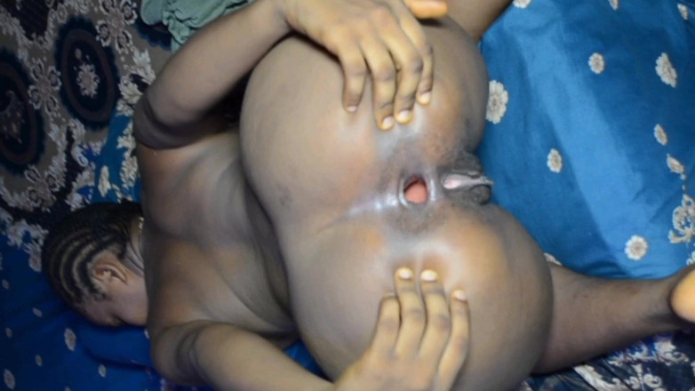 Mixed Roses: Đụ lỗ hậu sau khi đóng cửa đít