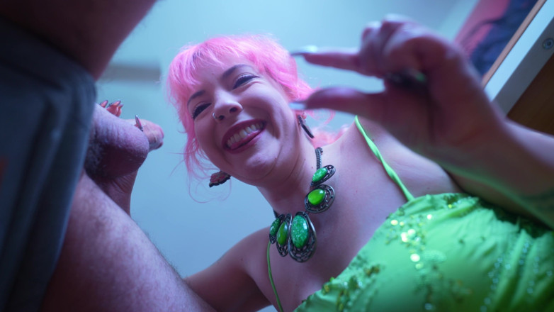 lilredvelvettt: Underneath Cuck Session