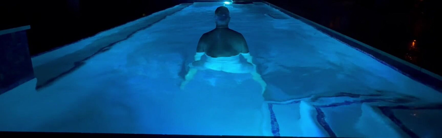 GottaLuvBB: Anyone Else Play Fetch Naked in the Pool?