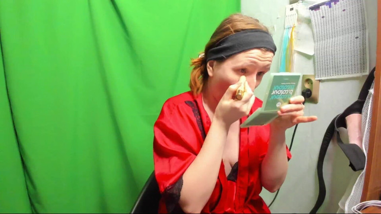 Banko Miyadzaki: Ігноруйте вас під час макіяжу