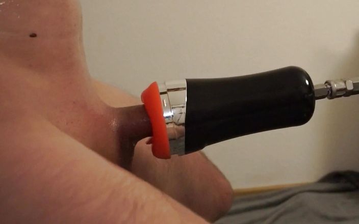 nrw-edging: Kantmaskin mjölkar kuk långsamt för att sperma