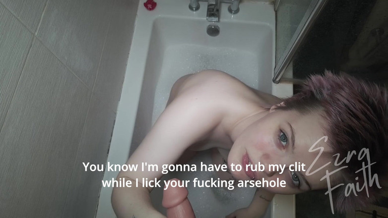 Ezra faith: Čas nevlastního bratra ve vaně: Romantické povzbuzení malého penisu -- Ezra...