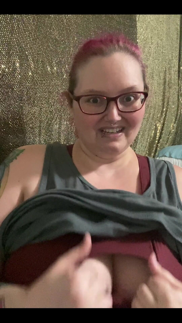 Sara Star: Flexing These K Cups
