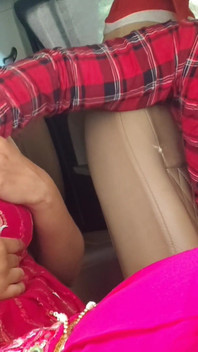 Hadiah Krismas yang hebat – zakar hitam kaya kepada kawan Saara dengan benifit