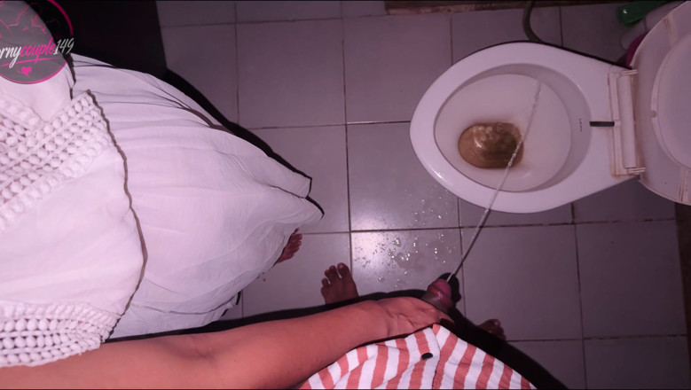 Hornycouple149: Ce se întâmplă când mama vitregă împarte un pat cu fiul ei...