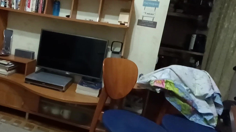 Anonpirates: नौकरानी,, मेज पर सेक्स, में