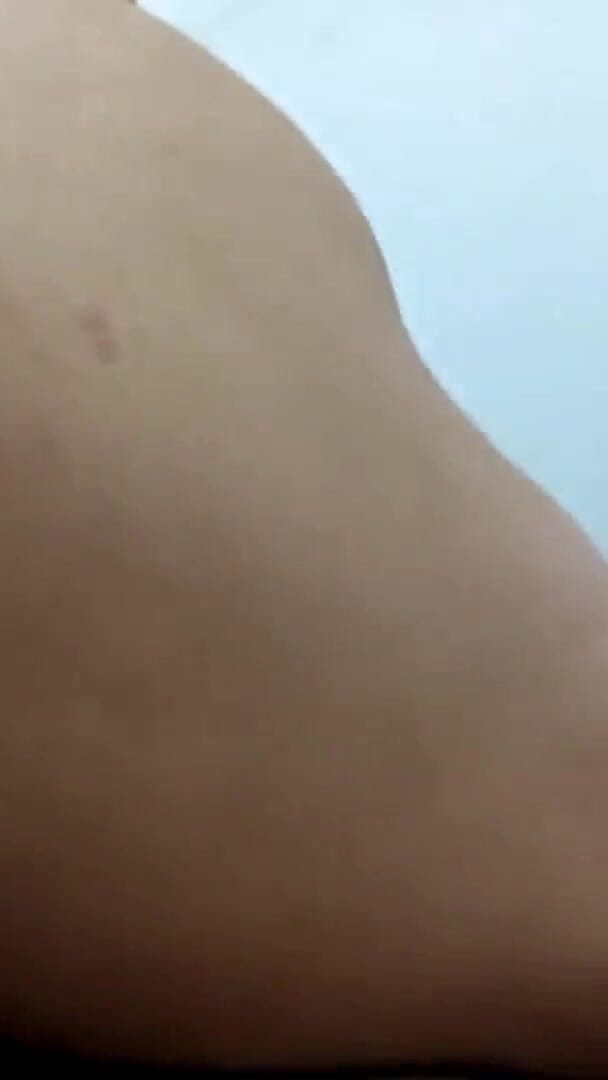 Salma Arab: 我继妹的好朋友想要鸡巴