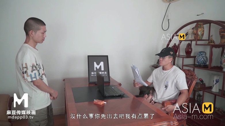 ModelMedia Asia: ModelMedia Asia. La studentessa del college da piacere al suo...