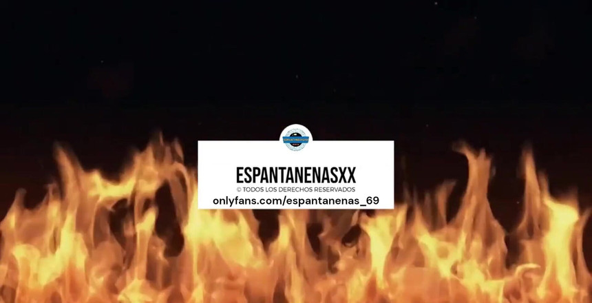 The girls' cave of fear: Velký výstřik, zatímco šukám ruku se špičkou mého ptáka.