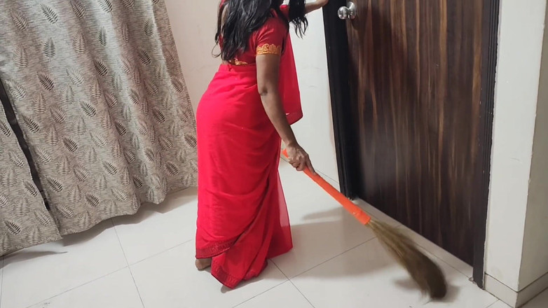 Mumbai Ashu: Desi Bhabhi arbeitete zu hause, als ihre Tarki Sahib kam...
