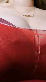 想象一下由米拉制作的《被母乳喂养》