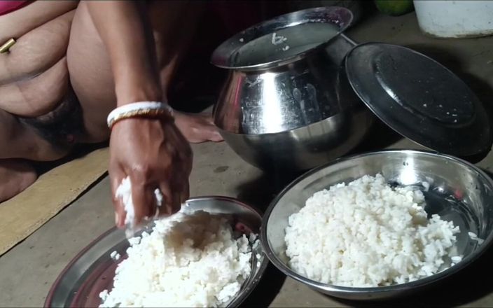 my house: Mi esposo y yo topamos arroz desnudos juntos