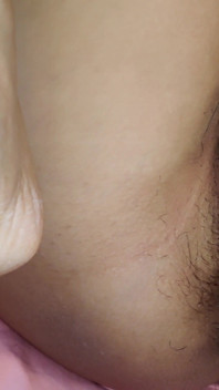 This Is What Happens When You Ask Your Husband to Help You Remove the Hair Around the Pussy