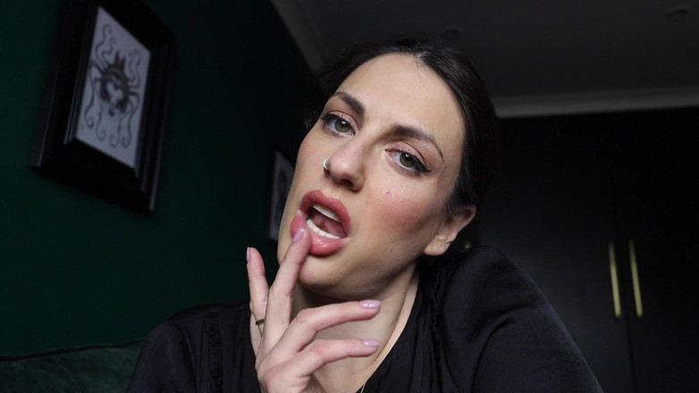 Countess diamond: Mâncăe de spermă