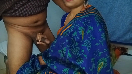 Sabina244: Indiancă desi sexy nouă Tirsha este futută în dormitor