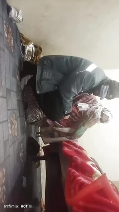 Горячие шоколадные сиськи Dasi Sobia, Rani целуют киску