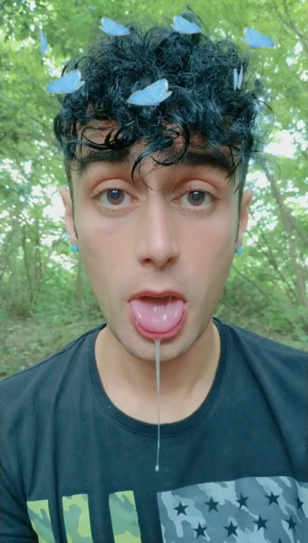 Idmir Sugary: Due volte sborrata sputa da ragazzi a caso - enormi carichi...