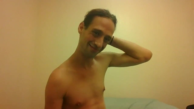 LilTaste: Topless Transgirl Moving Her Ears Handsfree