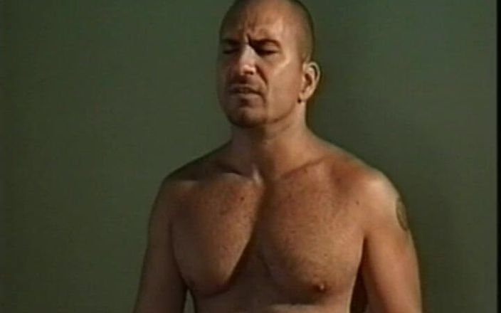 Gay 90's Vintage Porn: Vuistneuken kerel plezier achtervolging #4