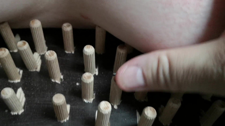 Bouncy Tits Action: Mésanges, machine à punir