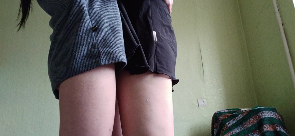 Lesbian-candys: I Masturbate with My Stepmom When No One Is Home
