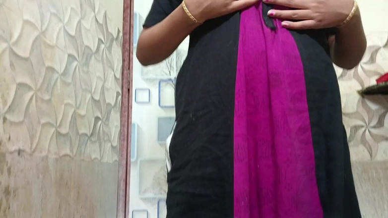 Mami4711: Erkek arkadaş arıyor eve geliyor banyoda çok sıkı sikiyor! Hintli tamil...