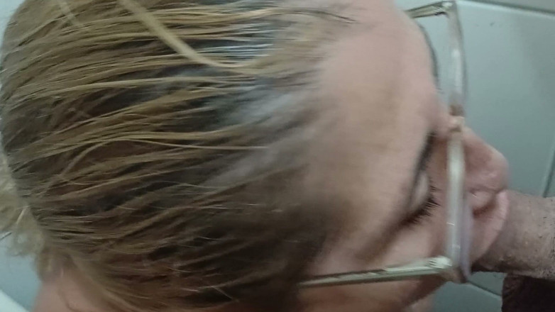 Tomsorte: Married Swallowing up My Throat