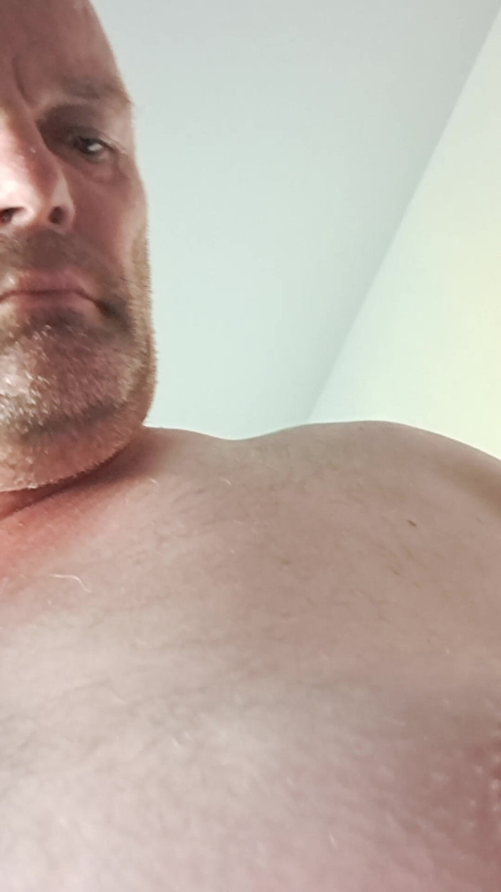 Fickspecht: Hot, Just Too Hot, Like the Bitch