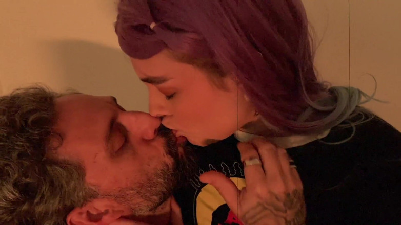 Quente club: Cnc - When an Exhibitionist Discovers a Couple's Perversities