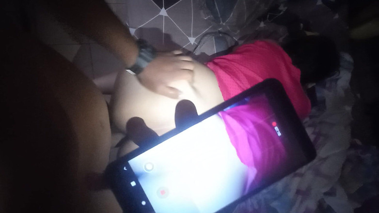 Eatrella j: Pokud má vlasy, není to zločin