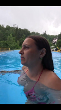 Ti sto aspettando in piscina